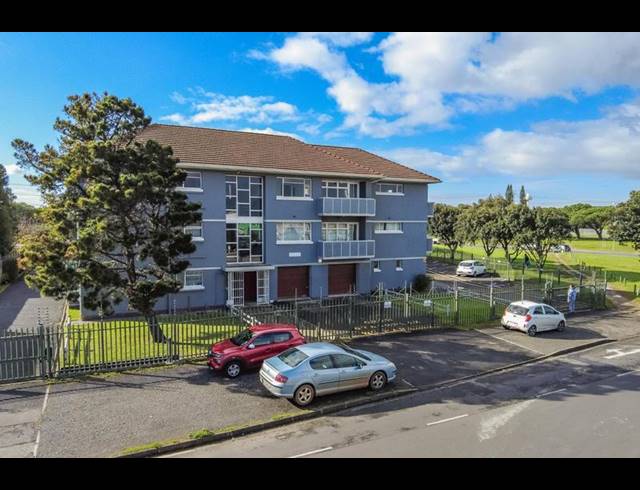 1 BEDROOM PROPERTY TO RENT IN THORNTON